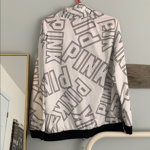 PINK Windbreaker - Picture 4 of 6